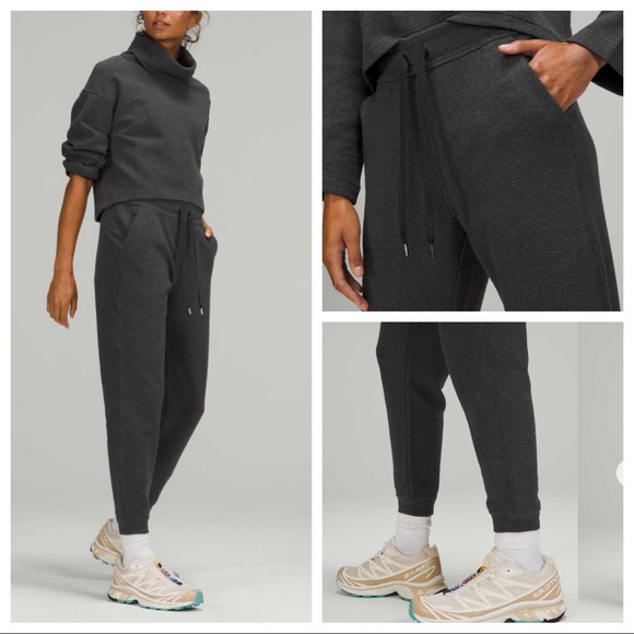 Lululemon Ribbed High-Rise Jogger 25" *7/8 Length in Heathered Black Size 4 - Picture 1 of 10